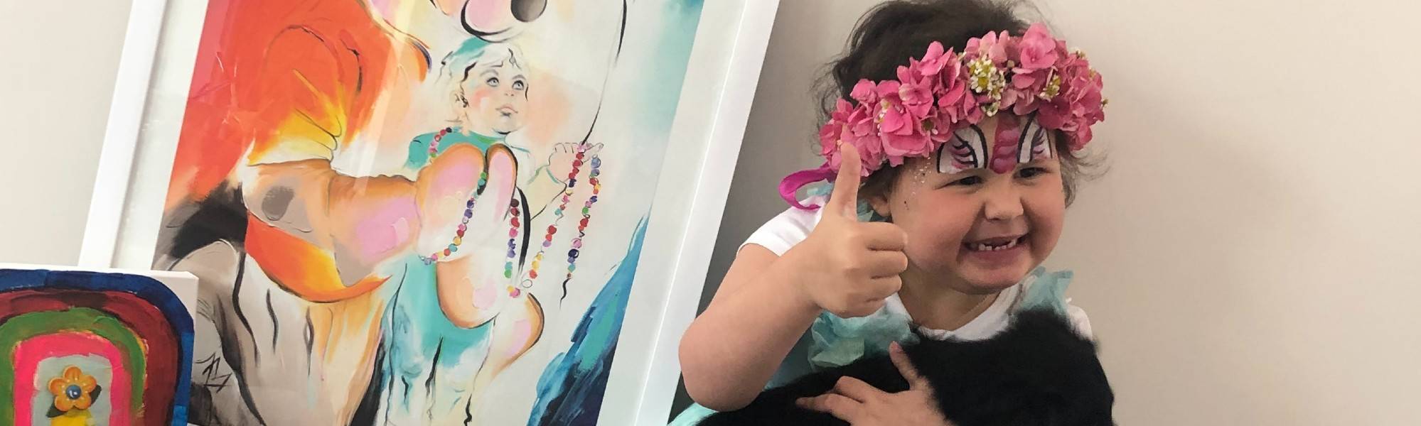 Danique steekt haar duim omhoog, ze is schoon verklaard.