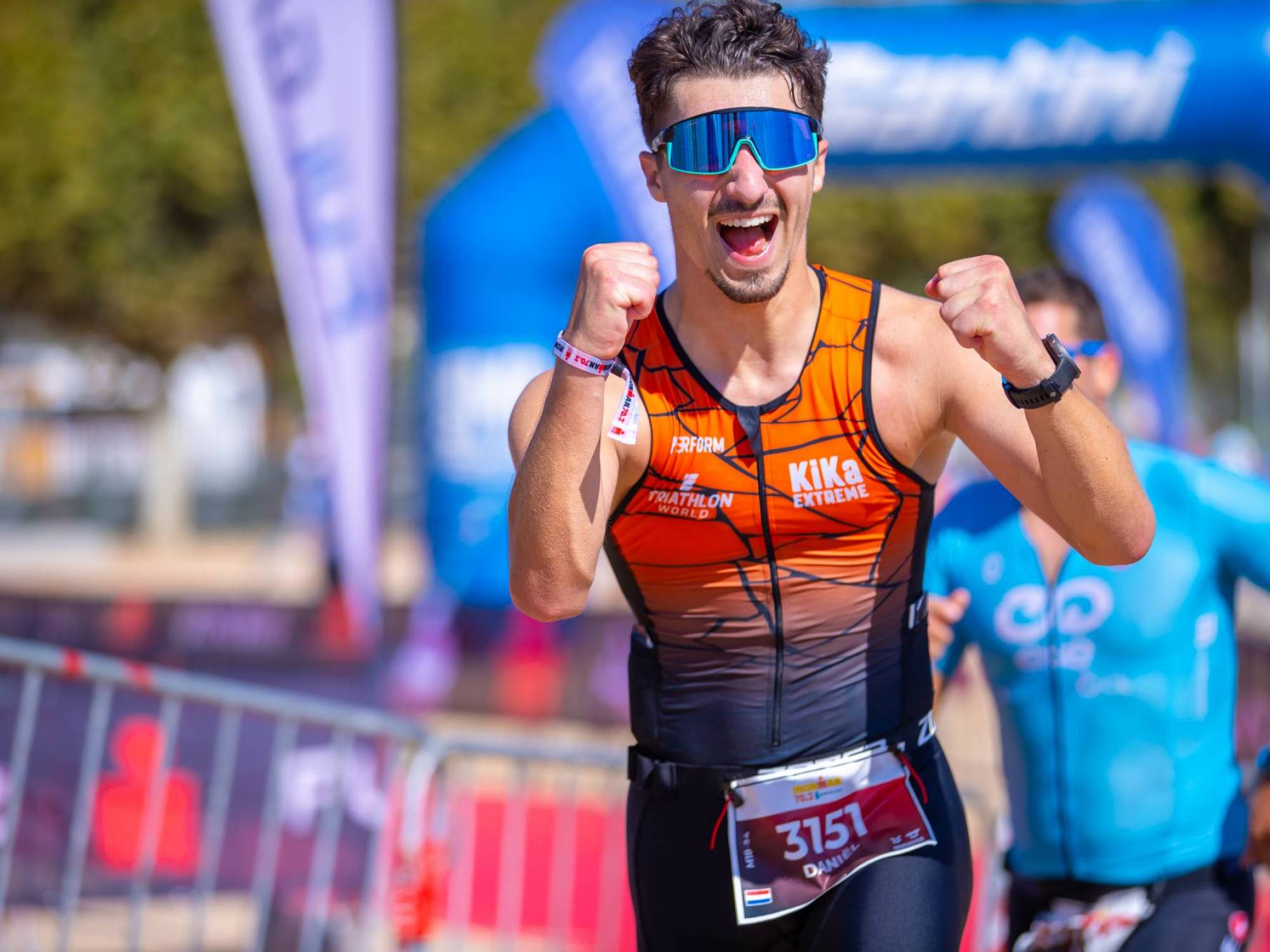 Triatleet die hardloopt in Cascais