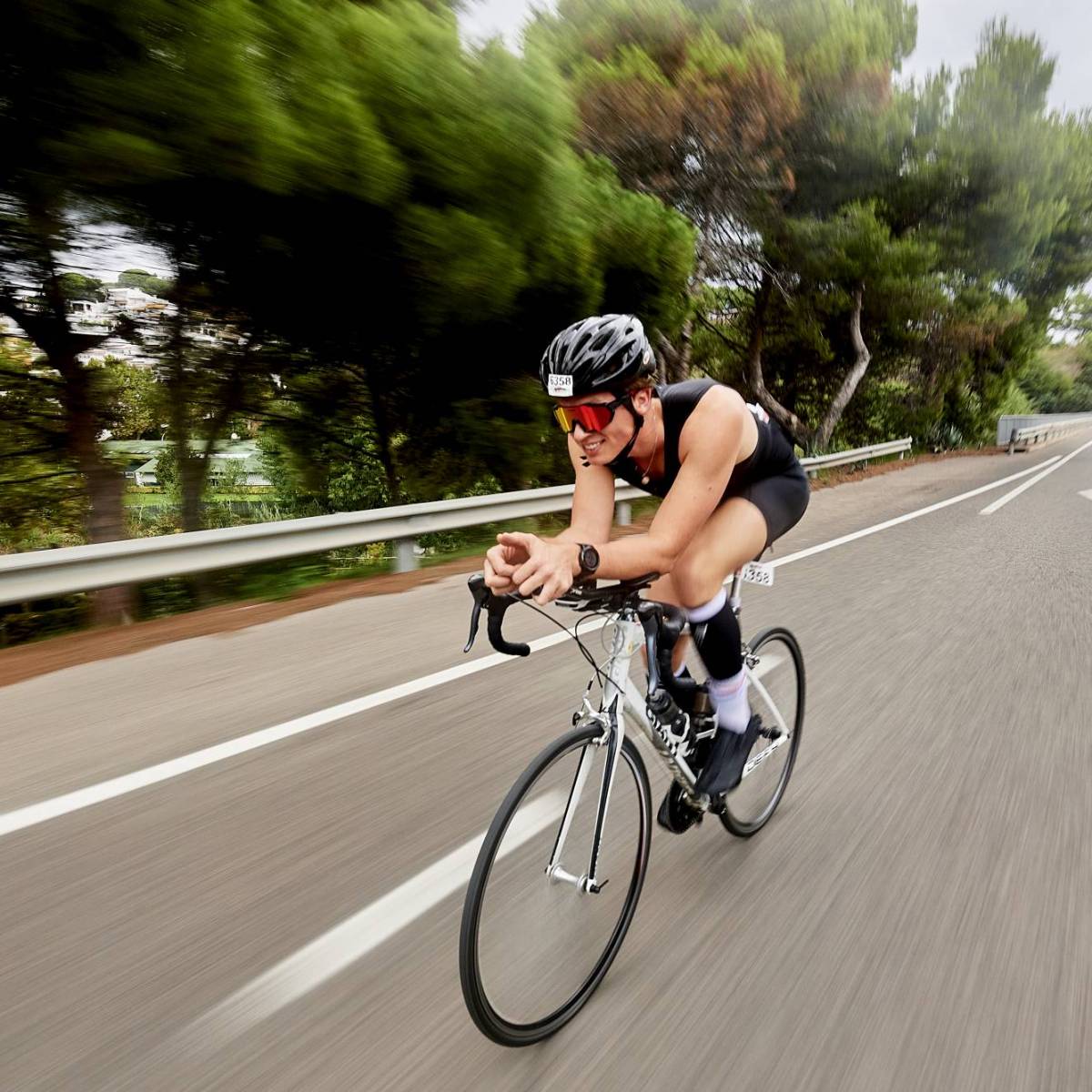 Triatleet die fietst in Callela