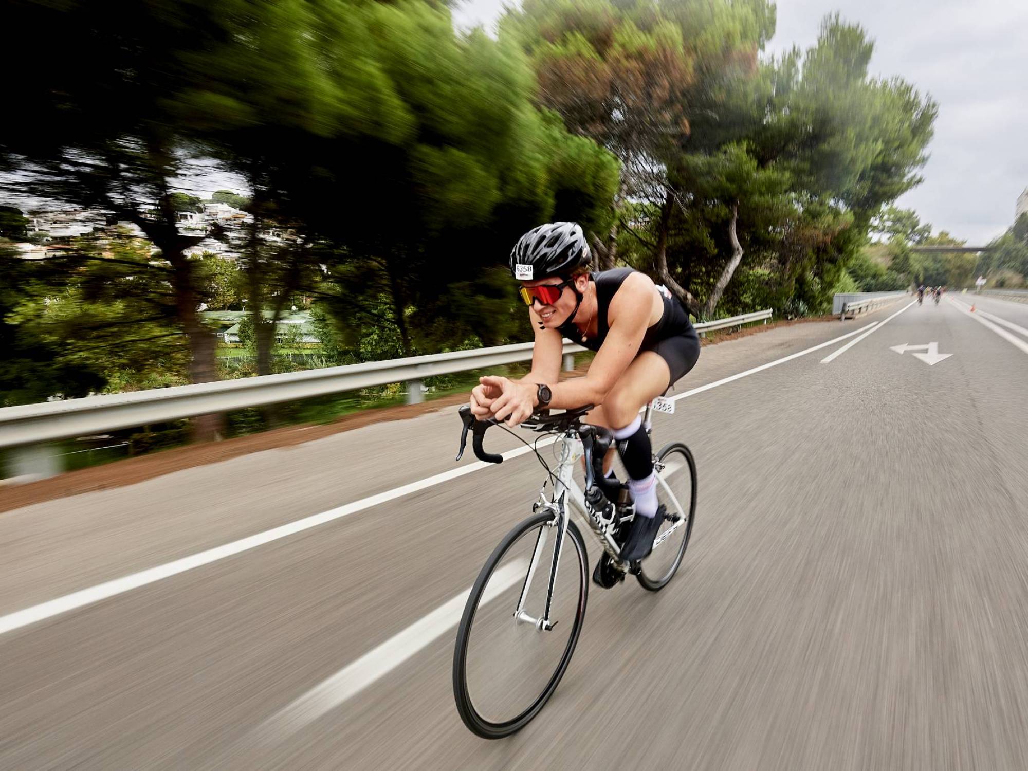 Triatleet die fietst in Callela